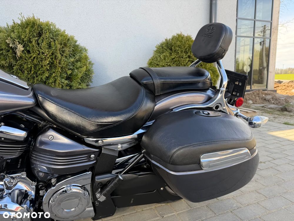 Yamaha XV - 24