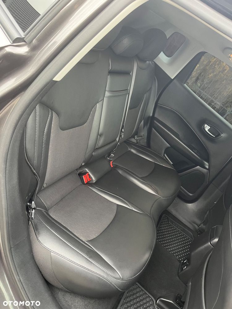 Jeep Compass 1.6 MultiJet Limited - 21