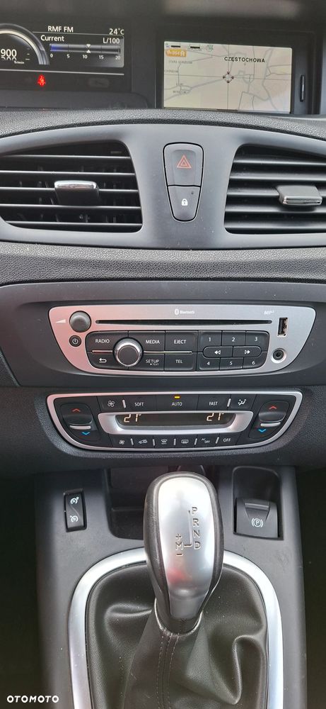Renault Grand Scenic dCi 110 EDC LIMITED - 32