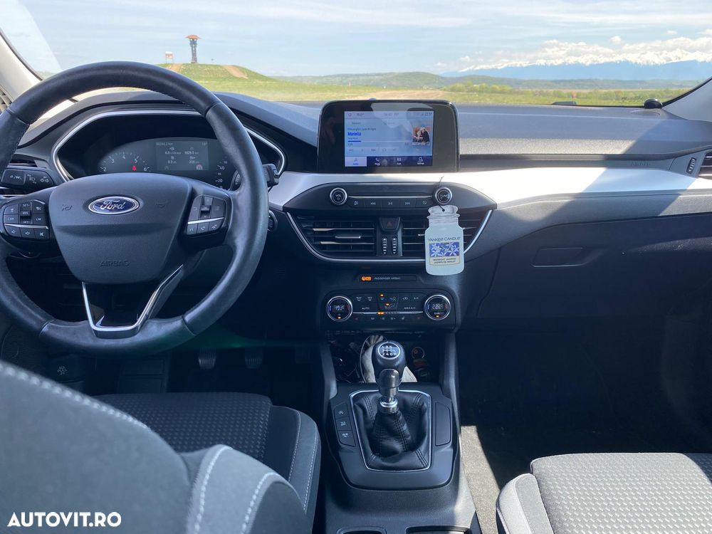 Ford Focus 1.0 EcoBoost Titanium - 2