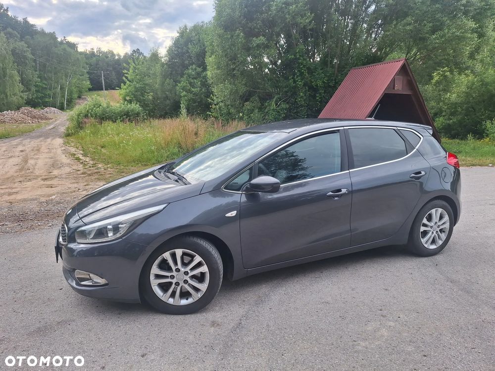 Kia Ceed - 7