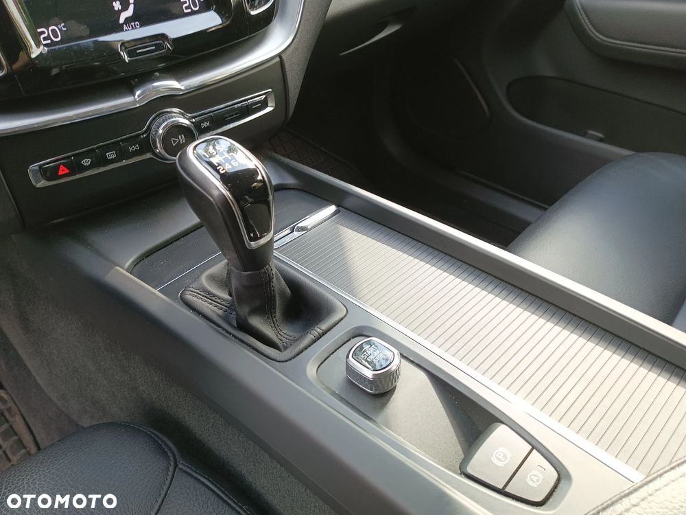 Volvo XC 60 D3 Inscription - 13