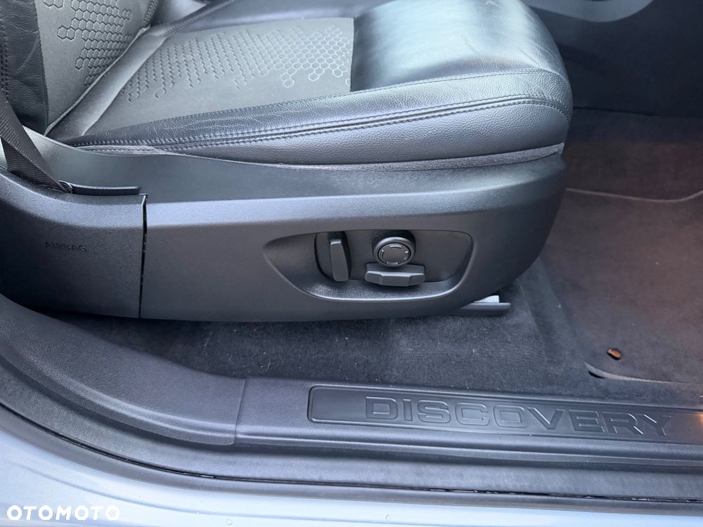 Land Rover Discovery 2.0 TD4 HSE Luxury - 22