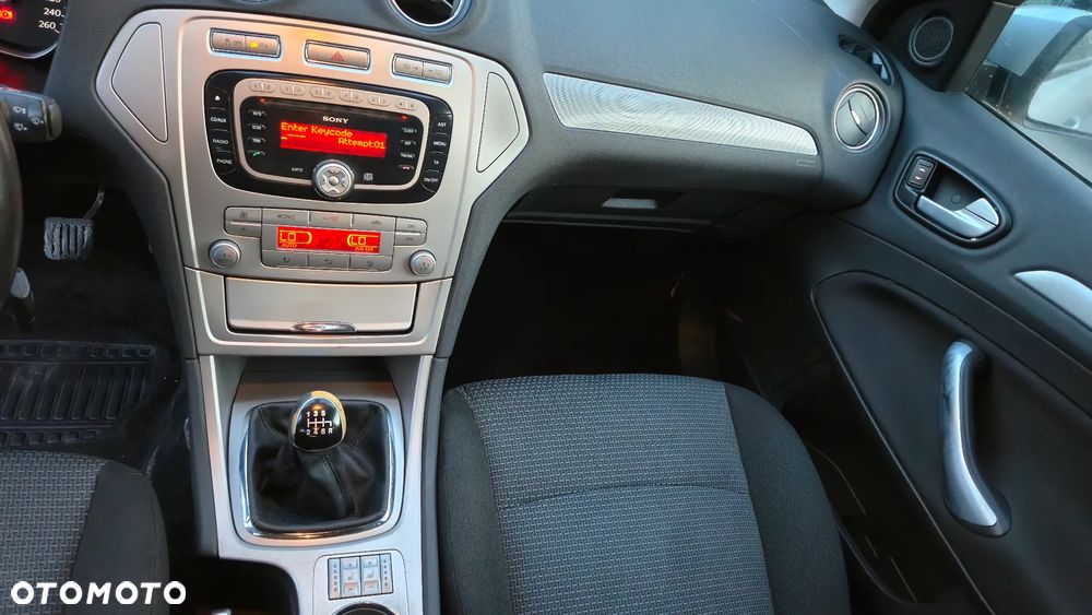 Ford Mondeo 2.2 TDCi Ghia - 11