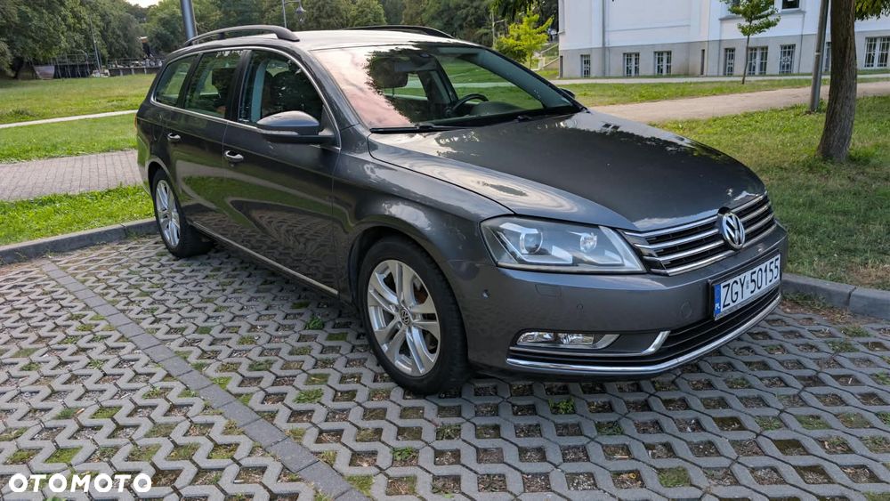 Volkswagen Passat 2.0 TDI DPF Highline DSG - 1