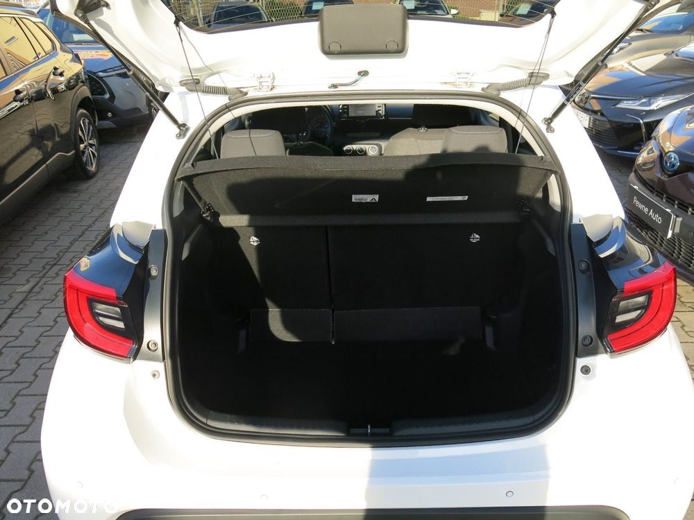 Toyota Yaris - 9