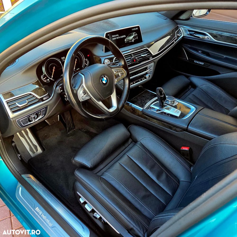 BMW Seria 7 750i - 6