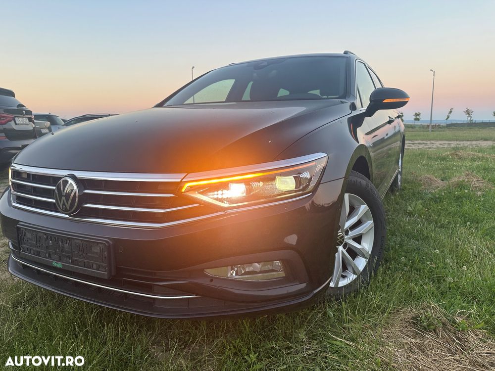 Volkswagen Passat 2.0 TDI SCR DSG Business - 4