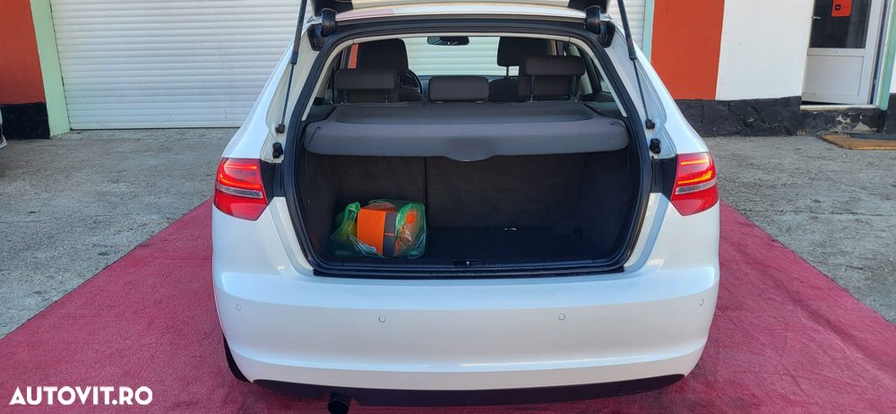 Audi A3 1.9 TDI ack Ambiente - 9