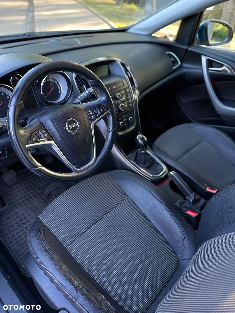 Opel Astra 1.4 T Cosmo S&S EU6 - 21