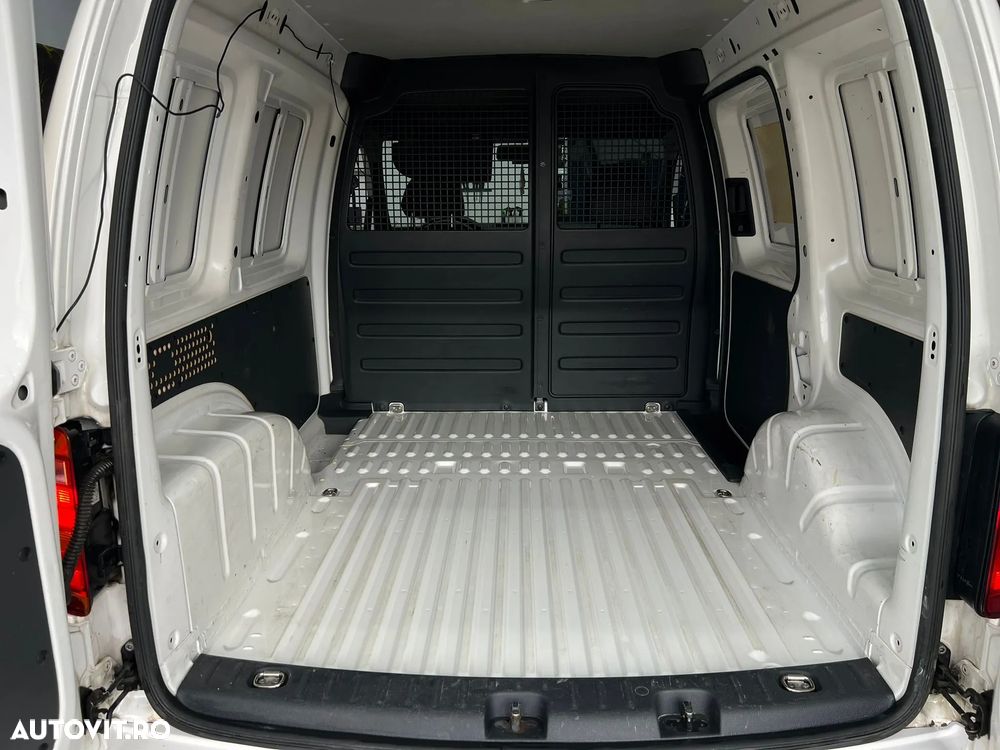 Volkswagen Caddy - 19