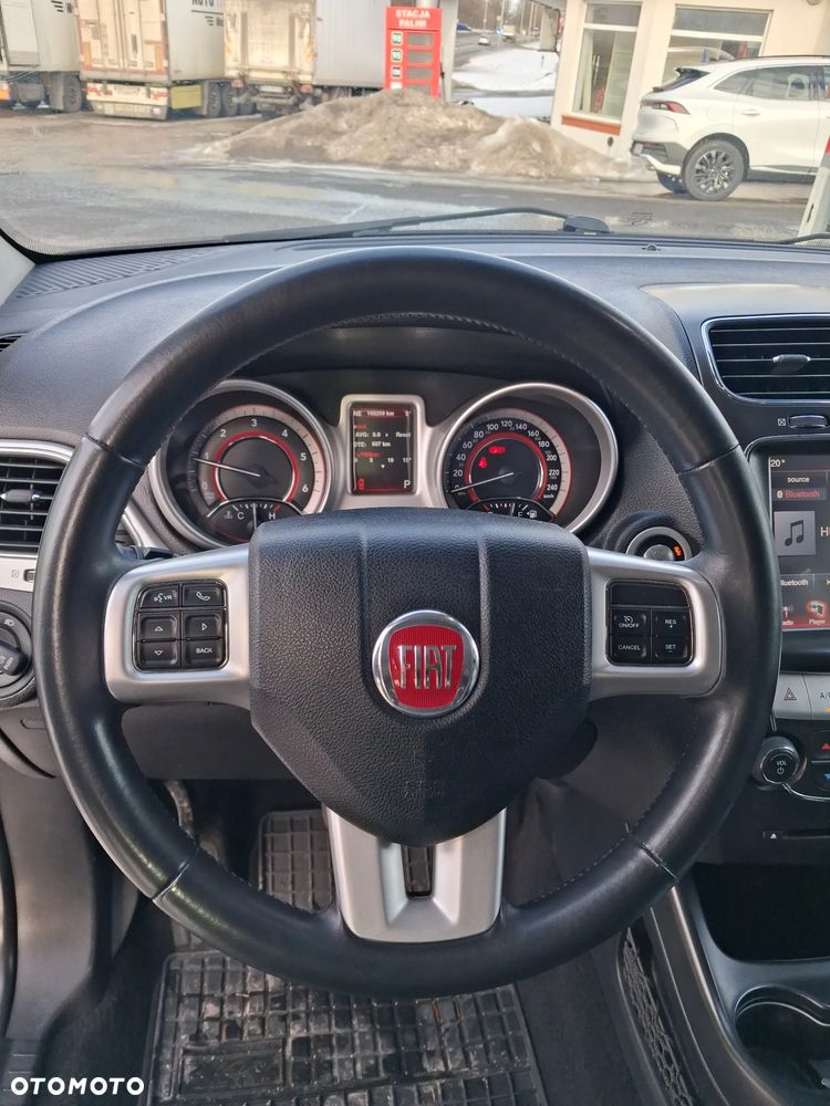 Fiat Freemont 2.0 Multijet Lounge AWD - 17