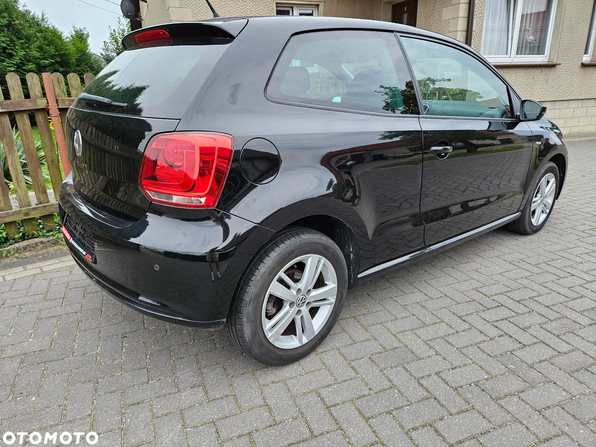 Volkswagen Polo 1.2 TSI MATCH - 3