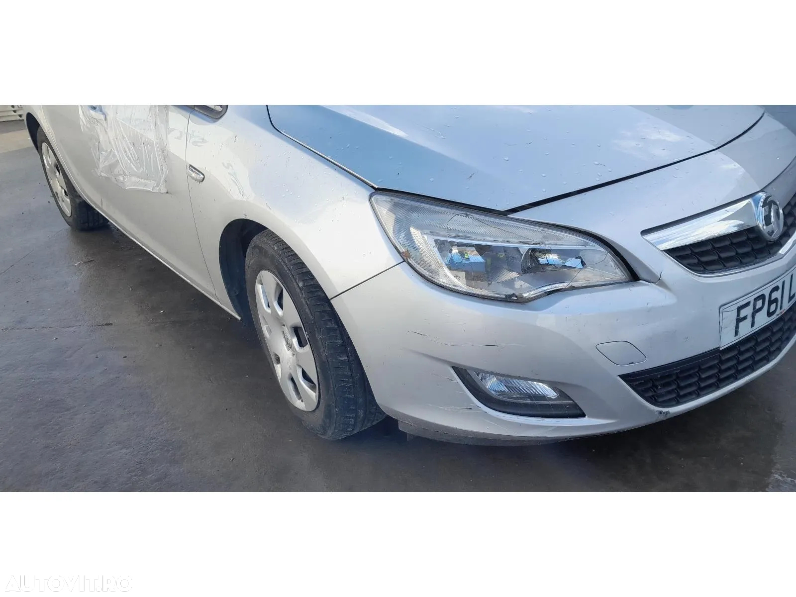 Opel Astra J 1.3 CDTI - 4