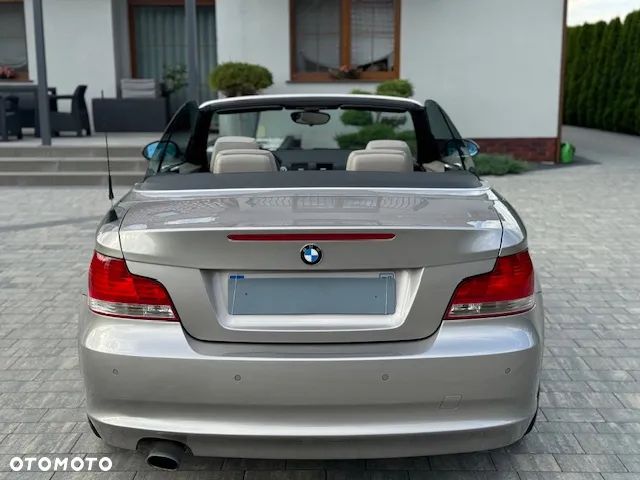 BMW Seria 1 120d Cabrio - 10