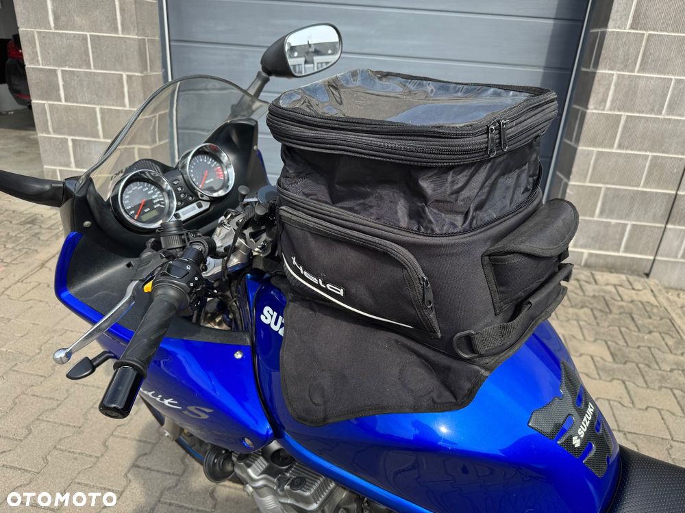 Suzuki Bandit - 11