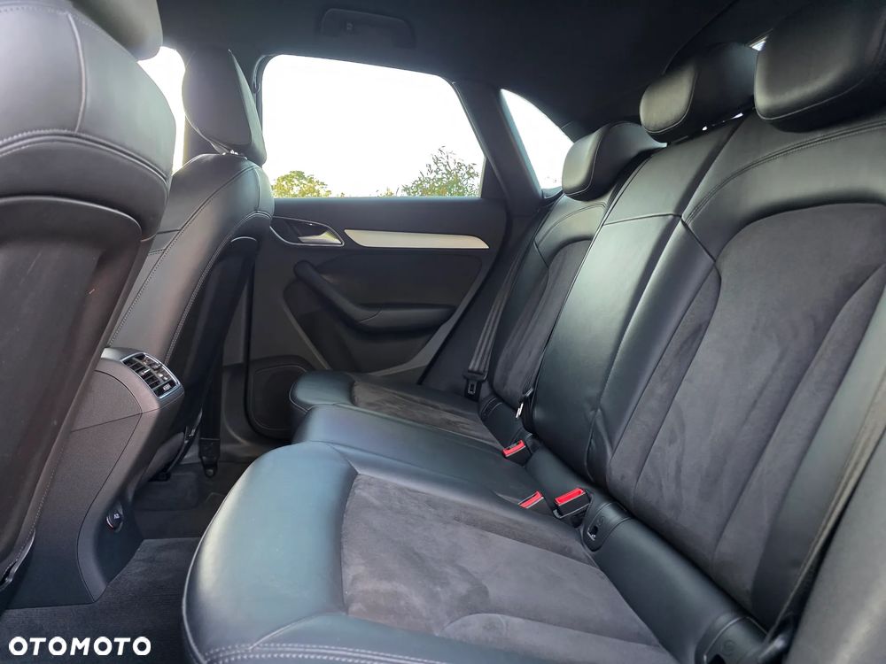 Audi Q3 2.0 TDI Sport S tronic - 35