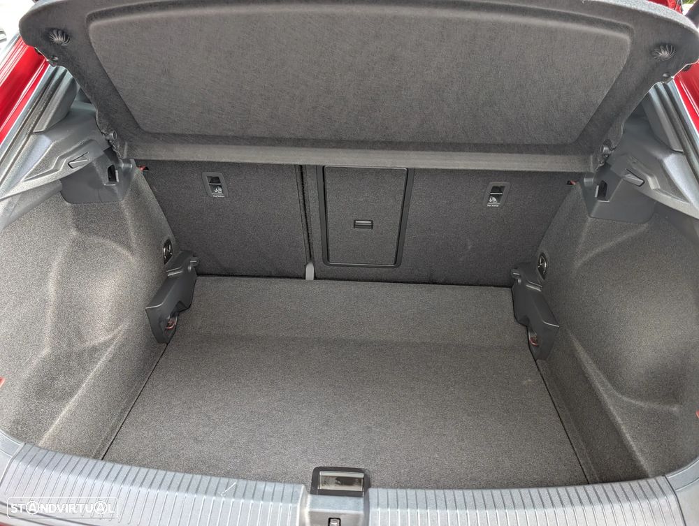 VW T-Roc 2.0 TDI R-Line DSG - 9