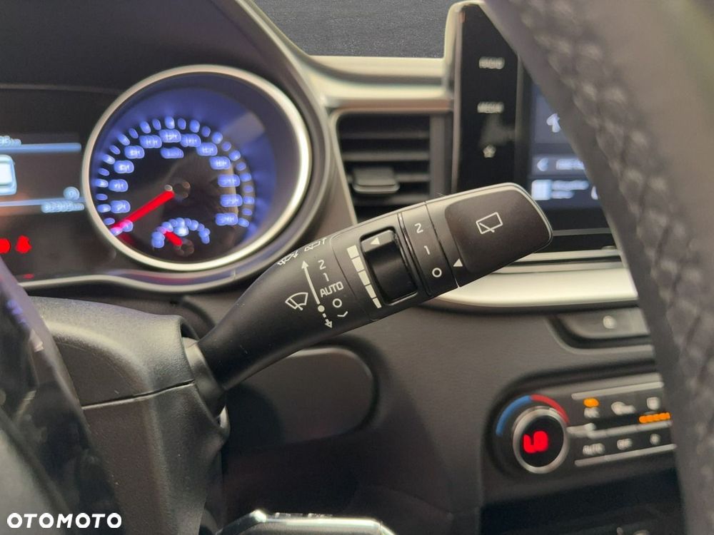 Kia Ceed - 23
