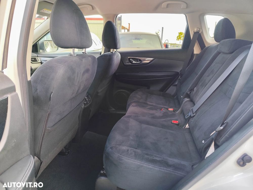 Nissan X-Trail 1.6 dCi ALL-MODE 4x4i 360 - 26