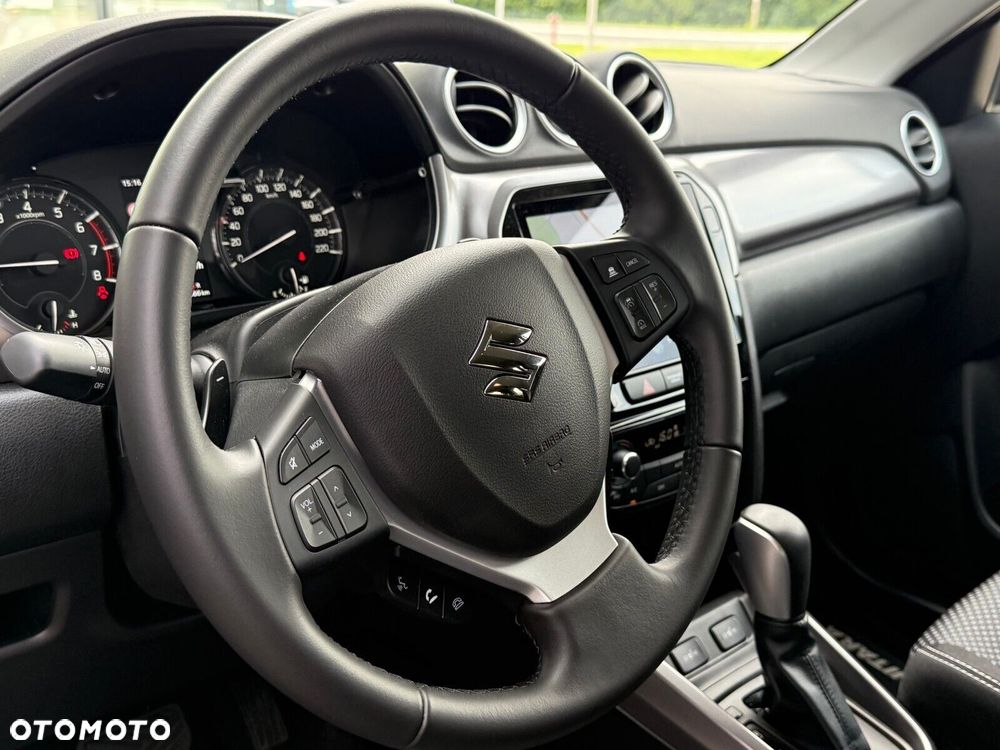 Suzuki Vitara - 12