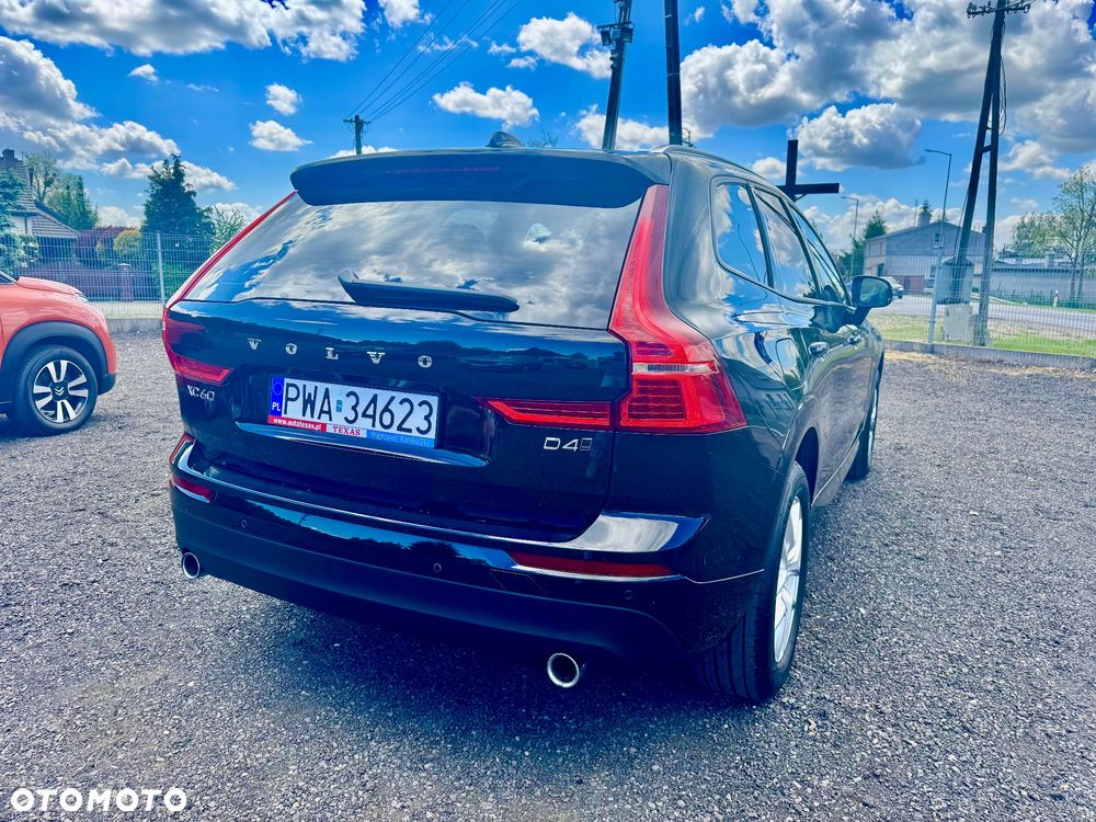 Volvo XC 60 D4 AWD Geartronic Momentum - 12