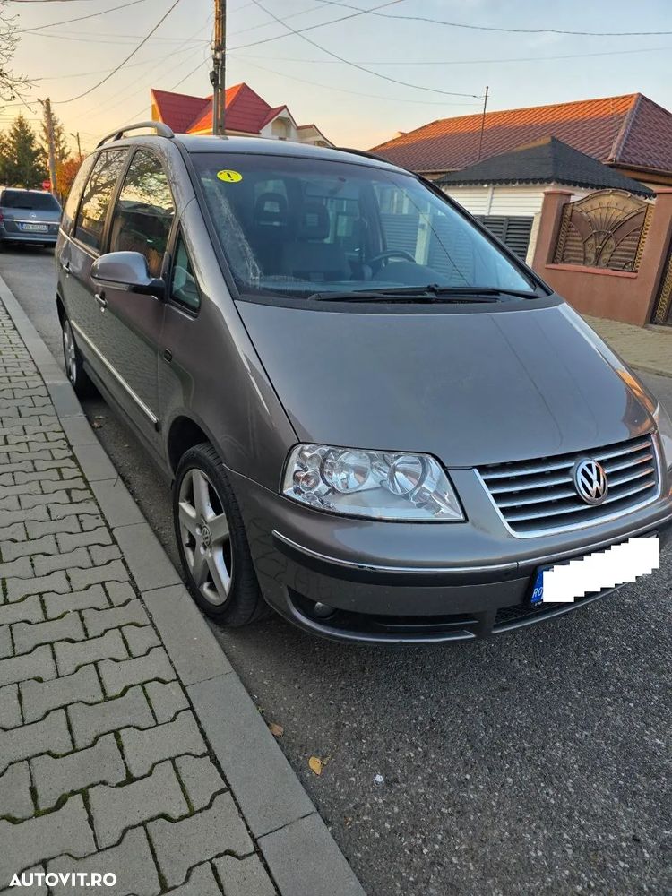 Volkswagen Sharan - 1