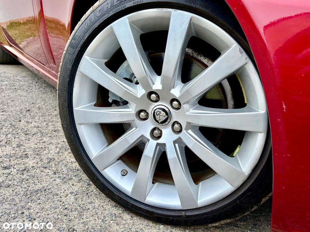 Jaguar XK 4.2 - 12