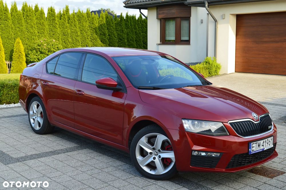Skoda Octavia 2.0 TDI RS DSG - 3