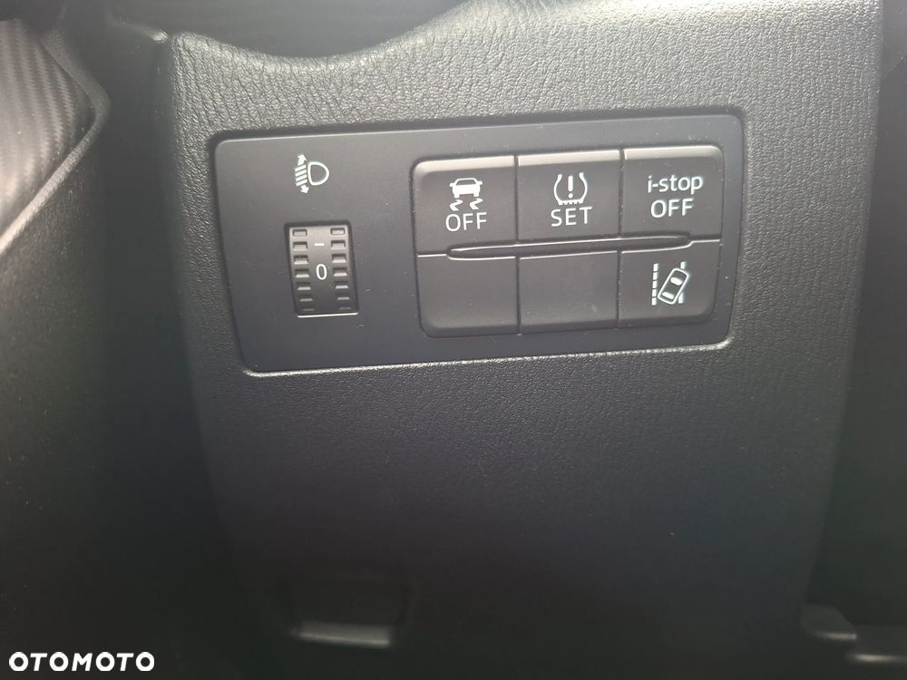 Mazda 2 SKYACTIV-G 90 Nakama - 14