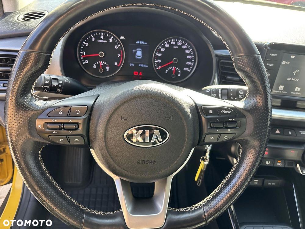 Kia Stonic 1.4 L - 22