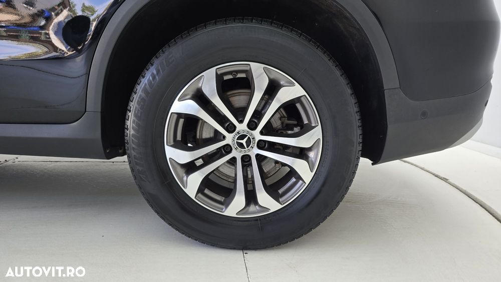 Mercedes-Benz GLC 250 4MATIC - 22
