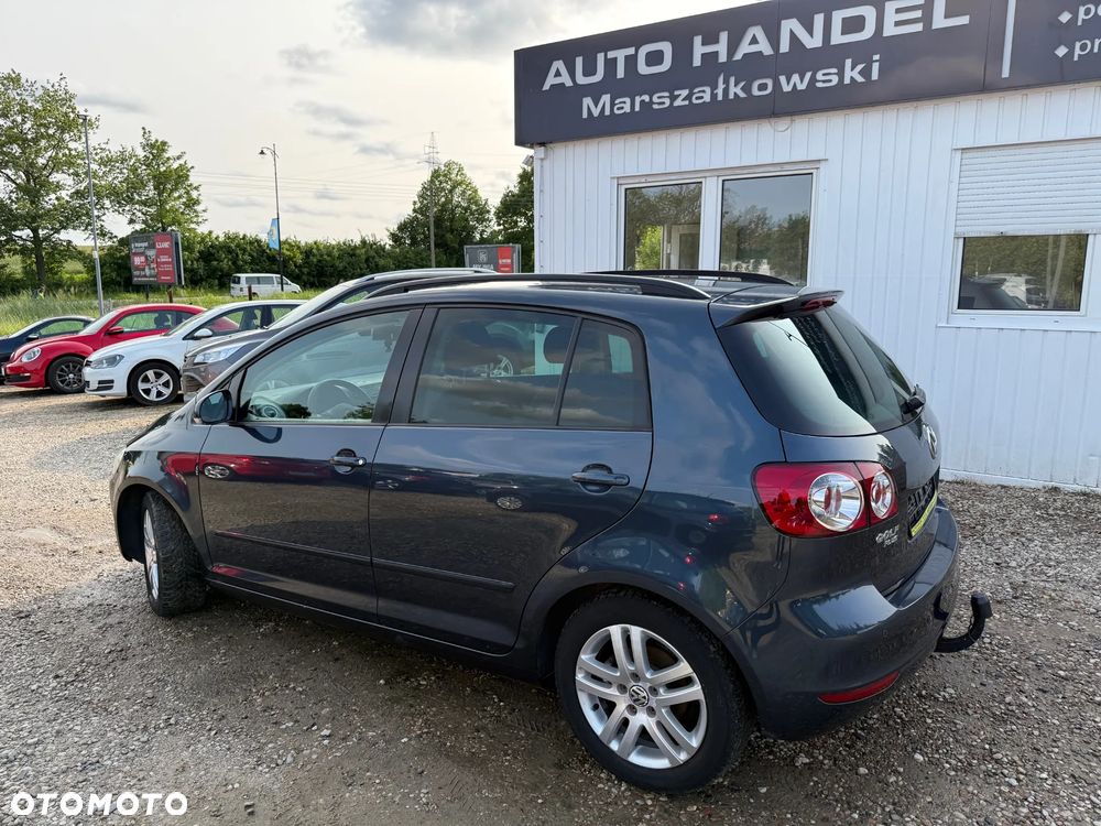 Volkswagen Golf Plus 1.6 TDI BlueMot Comfortline - 4