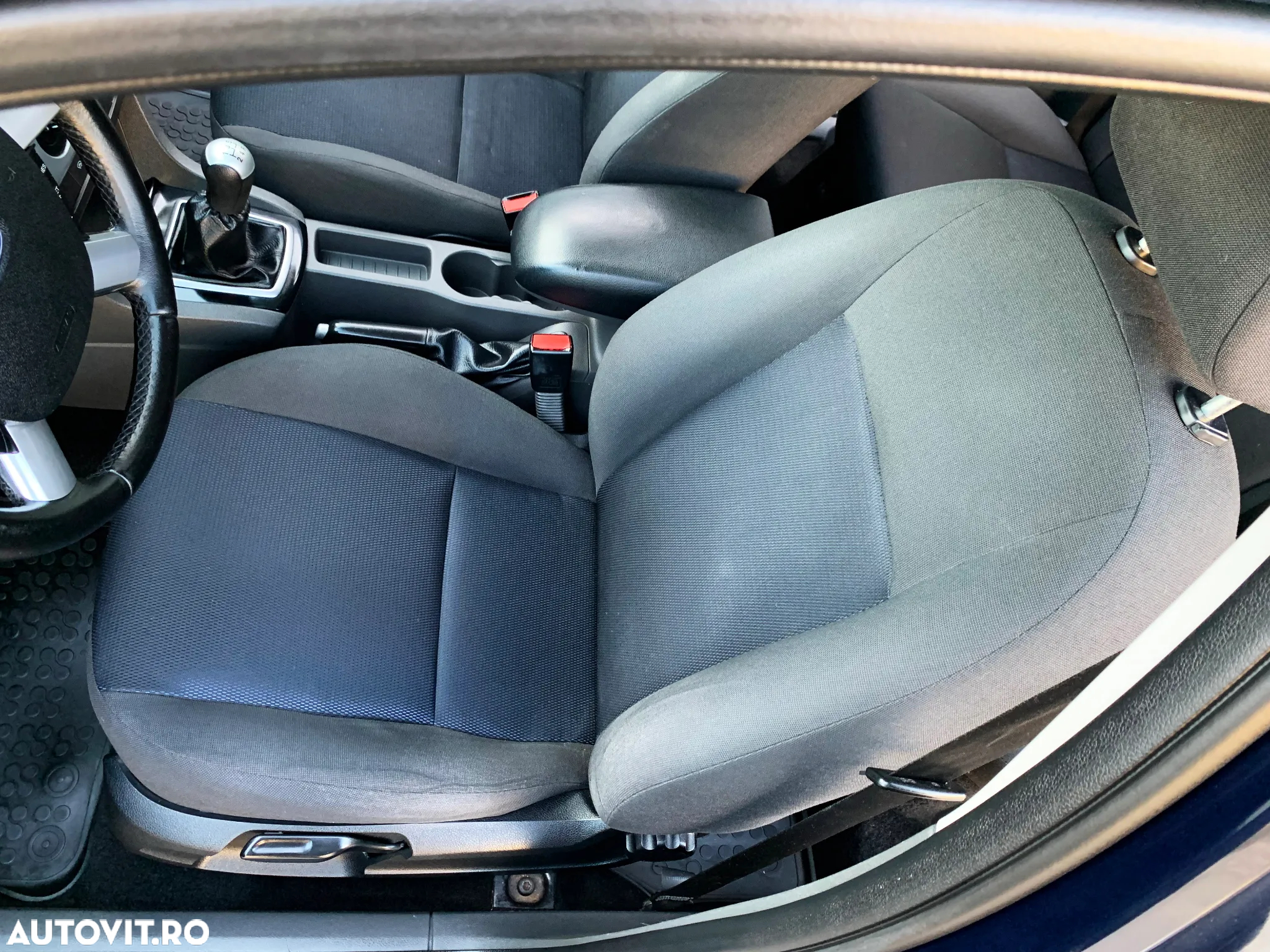 Ford Focus 1.6 TDCI Ambiente - 12