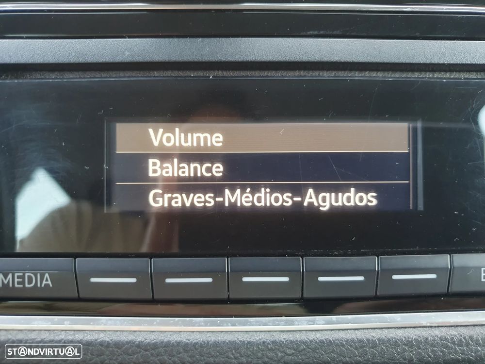 VW Up! 1.0 BMT Move - 13