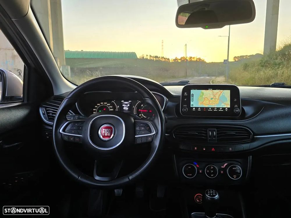 Fiat Tipo Station Wagon 1.3 M-Jet Lounge - 5