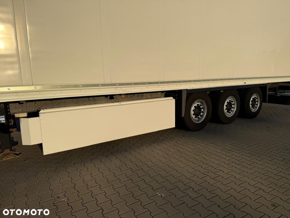 Schmitz Cargobull Koffer izoterma - 5