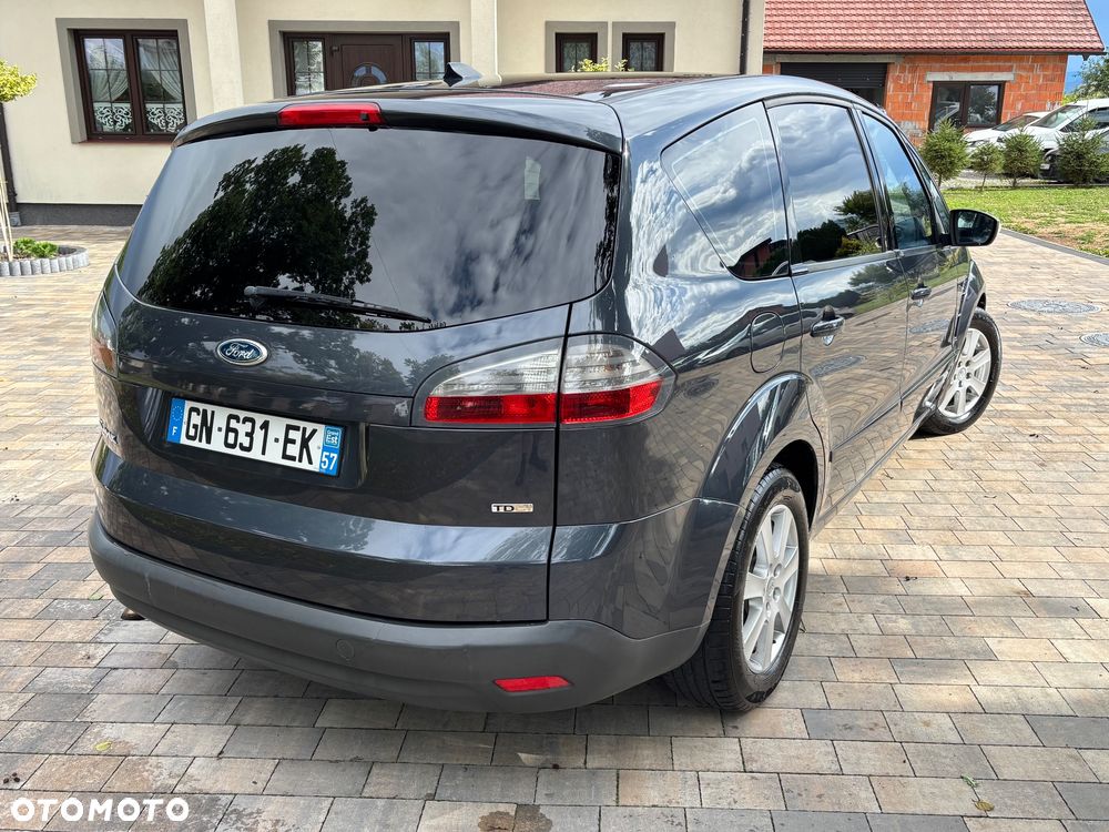 Ford S-Max 2.0 TDCi DPF Titanium - 10
