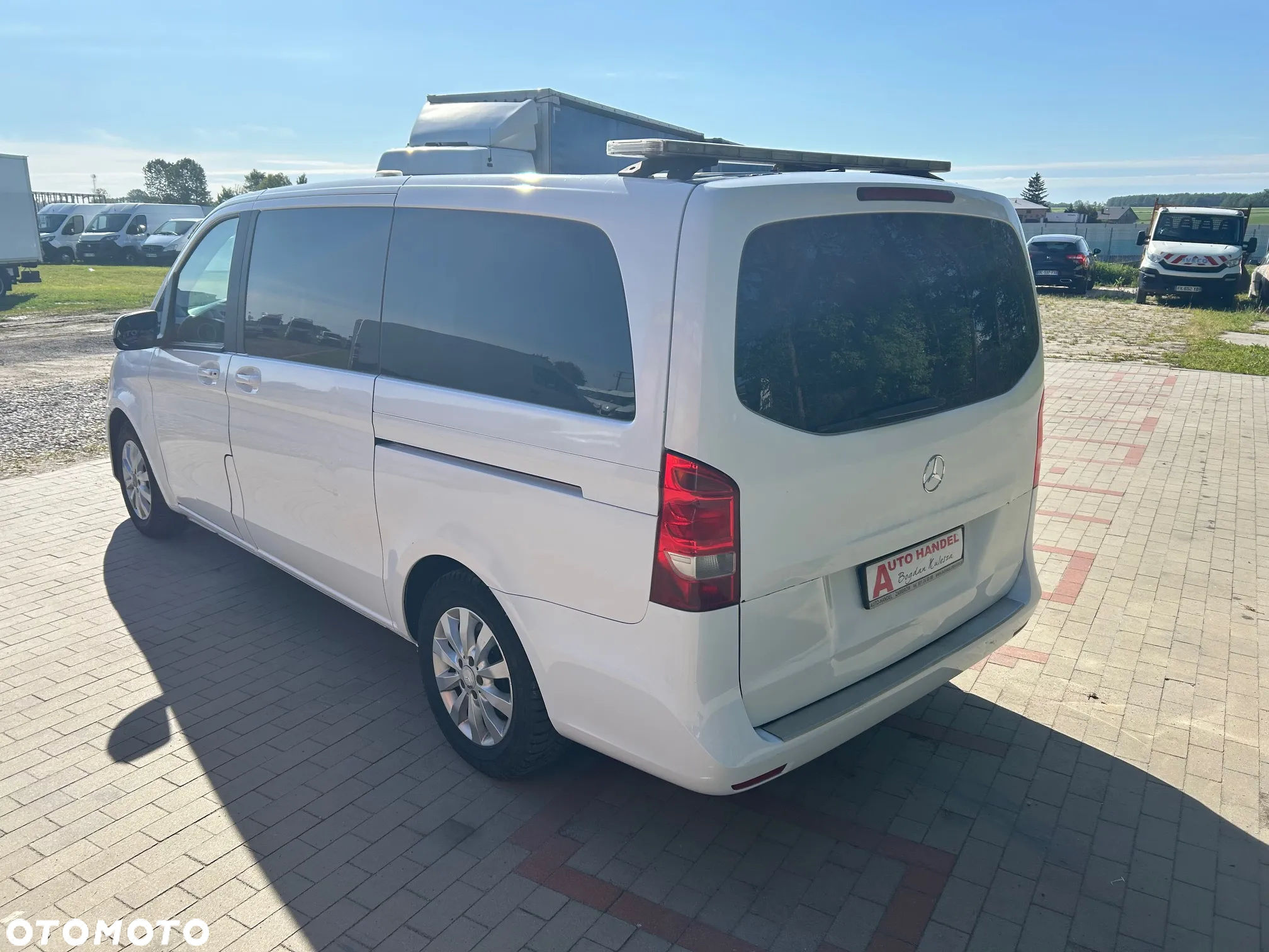 Mercedes-Benz Klasa V 220 (BlueTEC) d 7G-Tronic (d³ugi) - 3