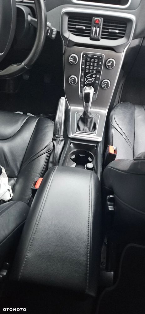 VOLVO V40 II 12 - 16 D4204T14 - OSLONA PRZECIWSLONECZNA LEWA PRAWA - 22