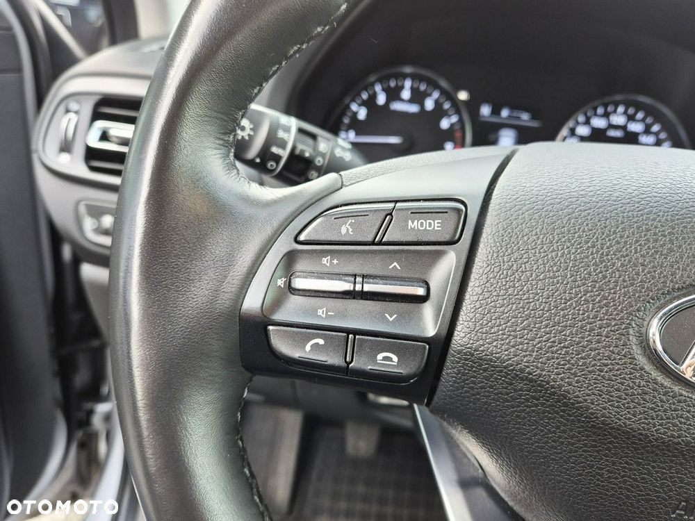 Hyundai i30 - 16
