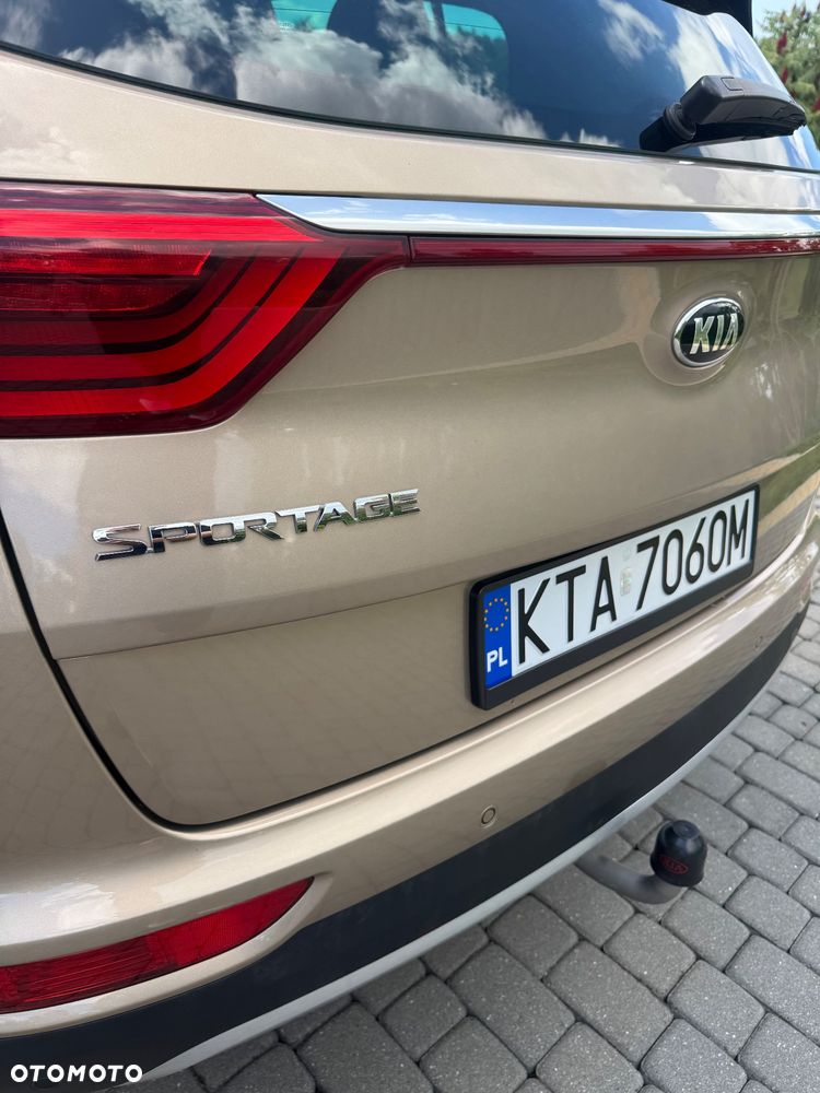 Kia Sportage 1.6 T-GDI AWD GT LINE - 18
