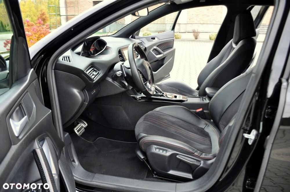 Peugeot 308 - 22