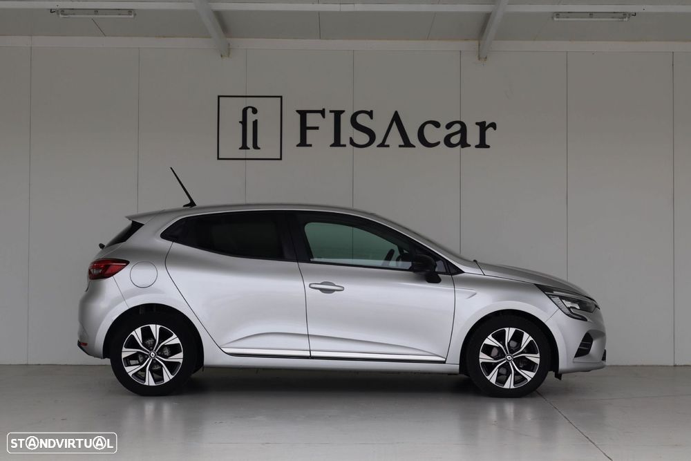 Renault Clio - 6