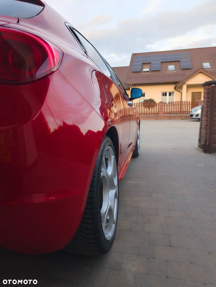 Alfa Romeo Giulietta 1.8 TBi 16V Quadrifoglio Verde - 16