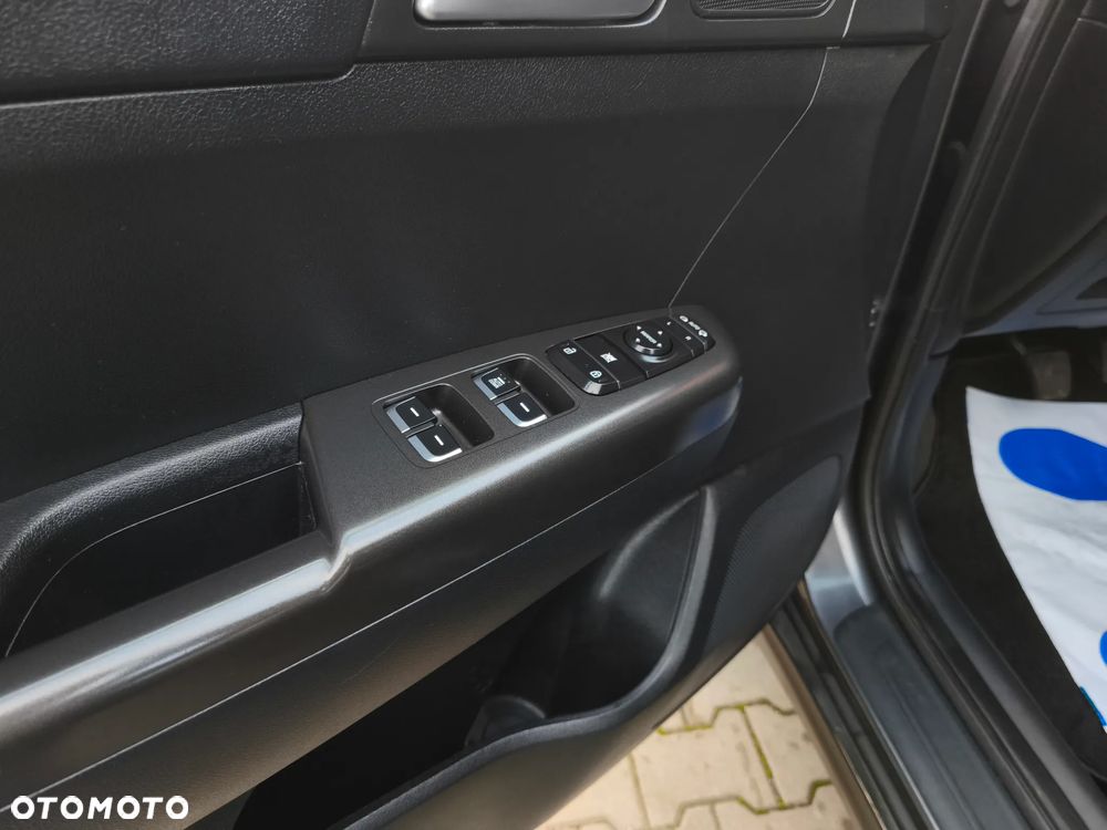 Kia Sportage 1.6 GDI Business Line 2WD - 10