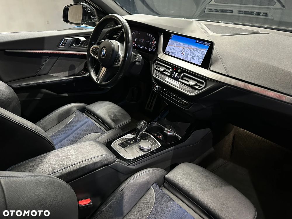 BMW Seria 1 118i M Sport - 16