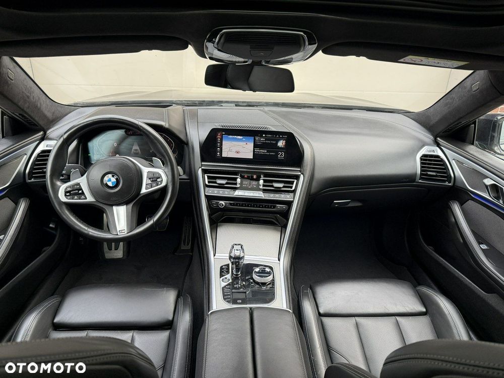 BMW Seria 8 - 9