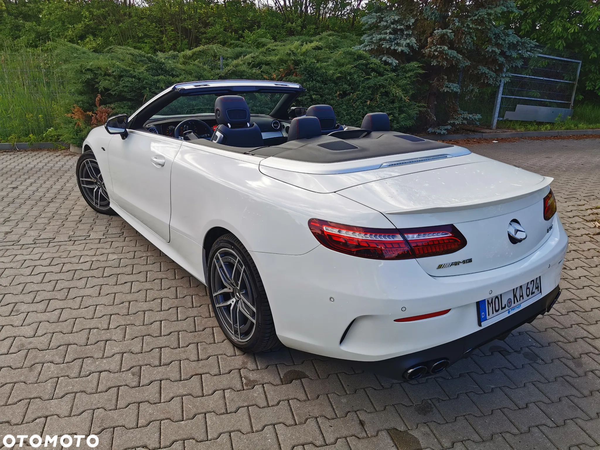 Mercedes-Benz Klasa E AMG 53 4Matic+ Cabrio AMG Speedshift TCT-9G - 5