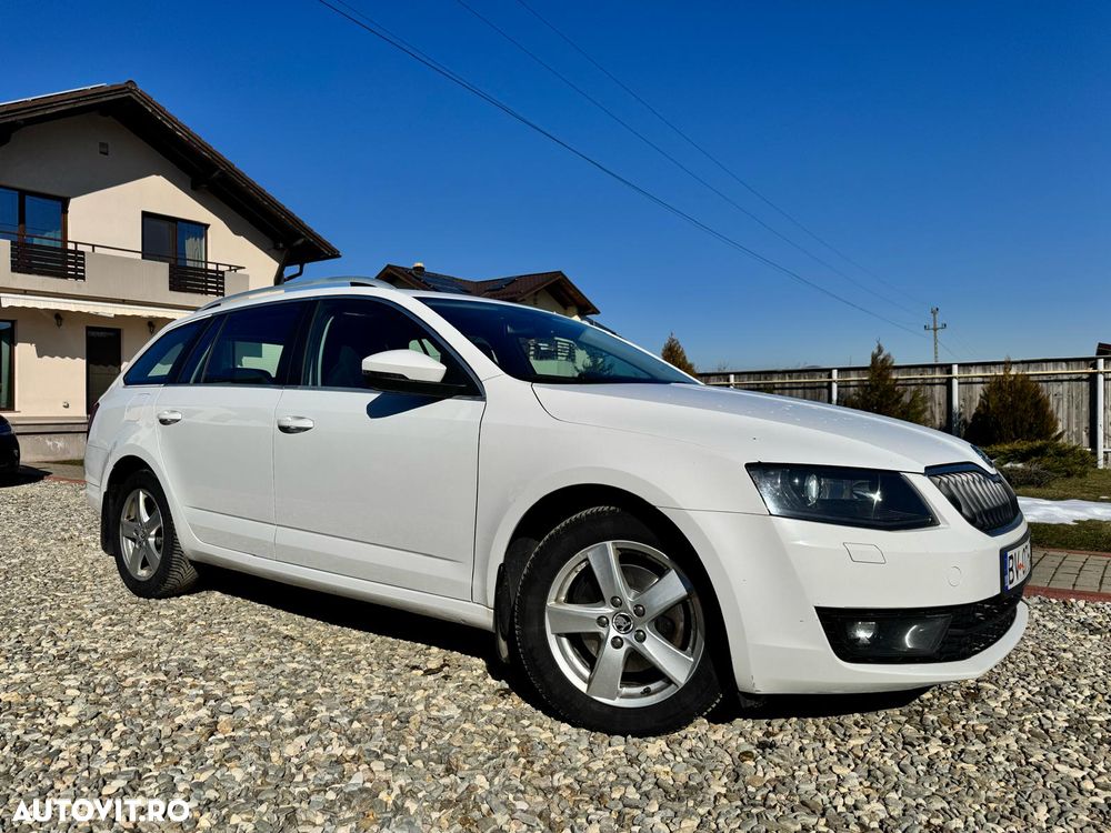 Skoda Octavia 2.0 TDI ELEGANCE - 1